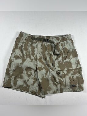 The North Face Men's Large Printed Class V Belted Short Military Olive Camo